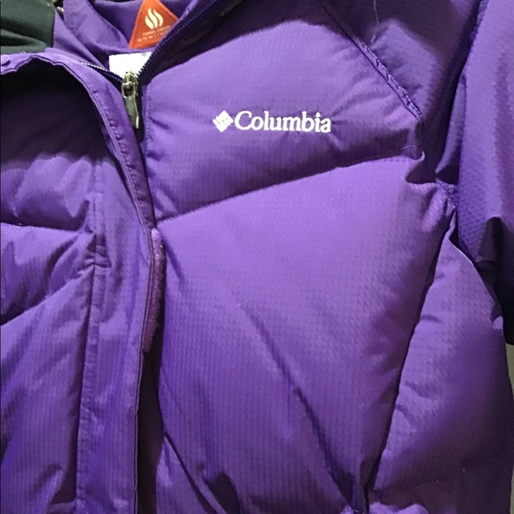 Columbia Ski Jacket with Fur Trim - Picture 5 of 8